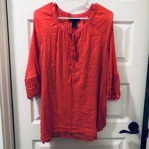 Women’s Plus Size 14/16 Lane Bryant Top.